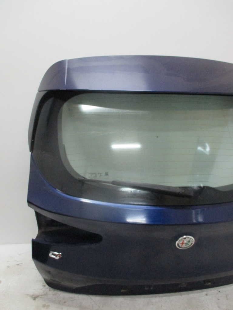 фото №4, Крышка багажника задняя alfa romeo stelvio камера