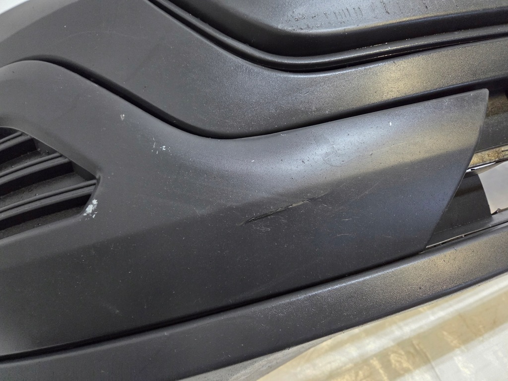 фото №6, Ford transit custom 2016- бампер перед bk21-17k819 код лакокрасочного покрытия 5b