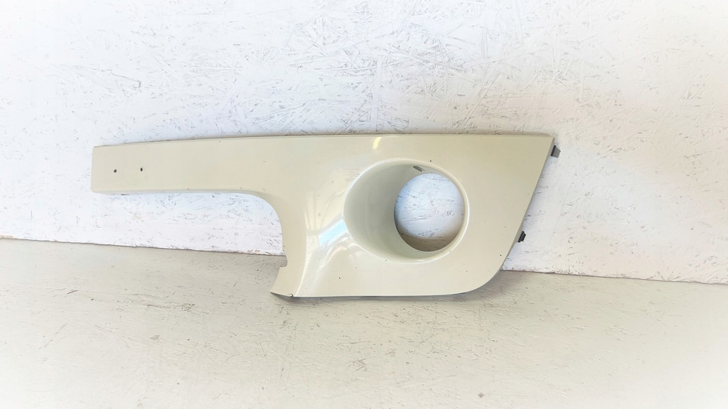 фото №1, Mini cooper r55 r56 накладка молдинг левая бампера дизель