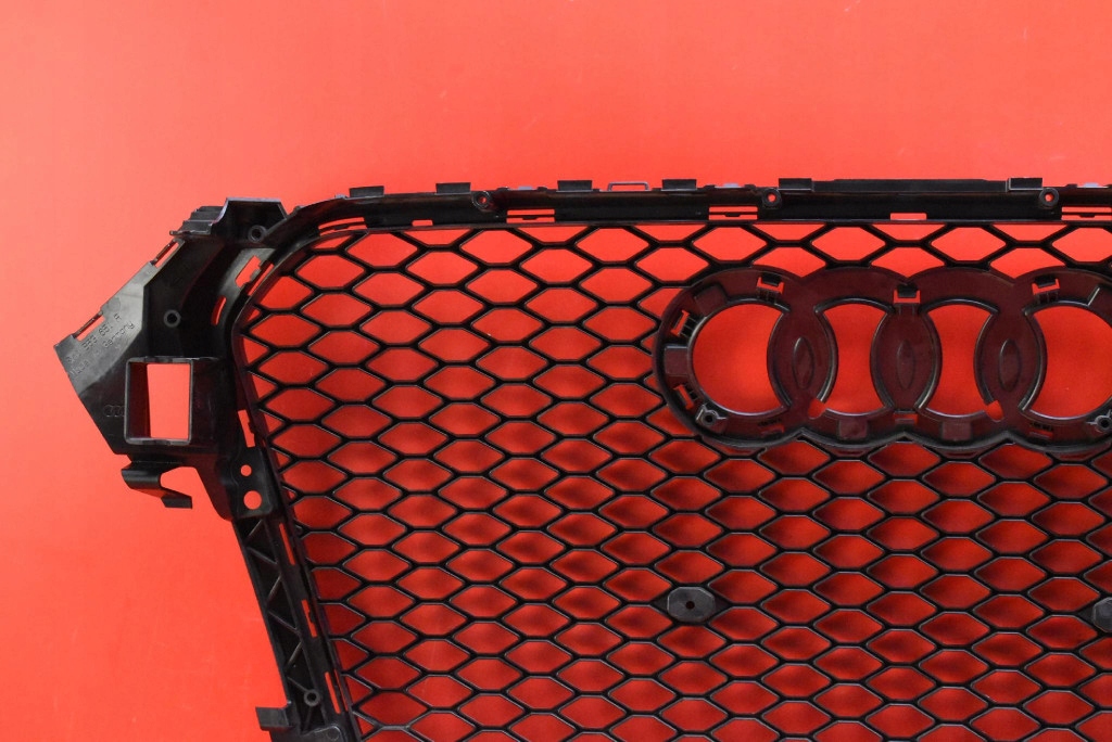 фото №9, Решітка радіатора решітка радіатора czarna 8k0853651r plaster стільники audi a4 rs4 b8 lift 12-15