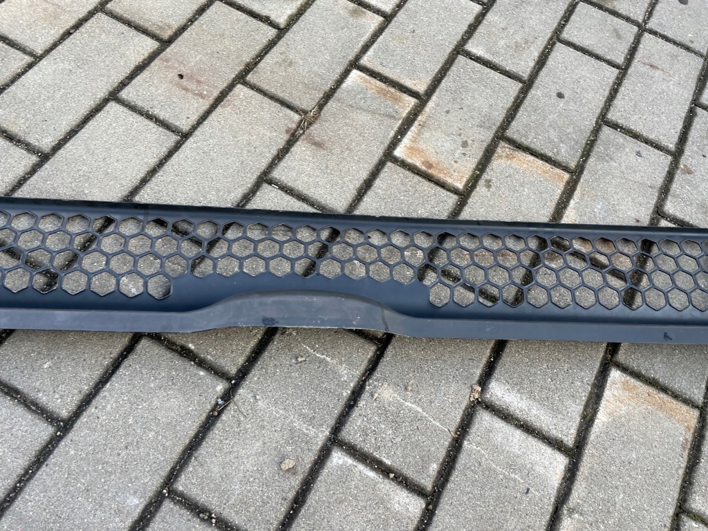 Plaster стільники решітка  капот решітка радіатора scania 4 в Україні