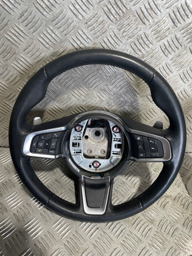 фото №1, Jaguar f-pace воздуховод