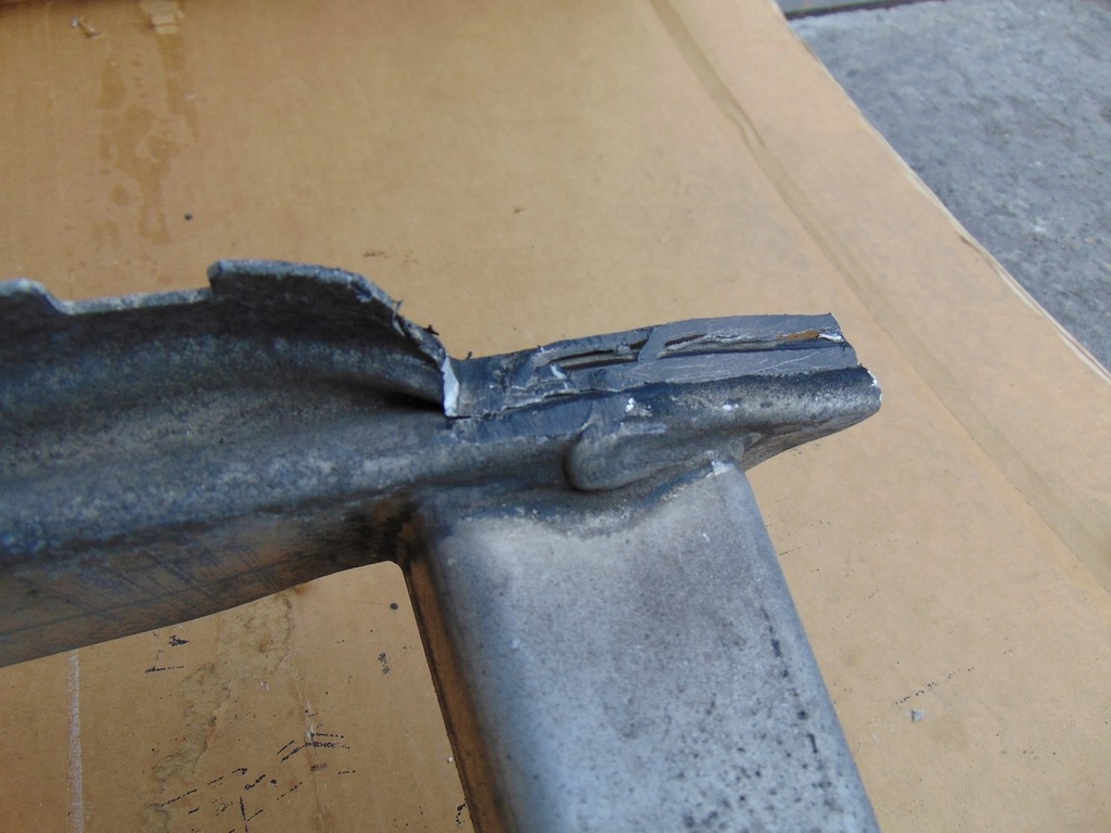 фото №13, Балка бампера перед audi a1 8x0807109c