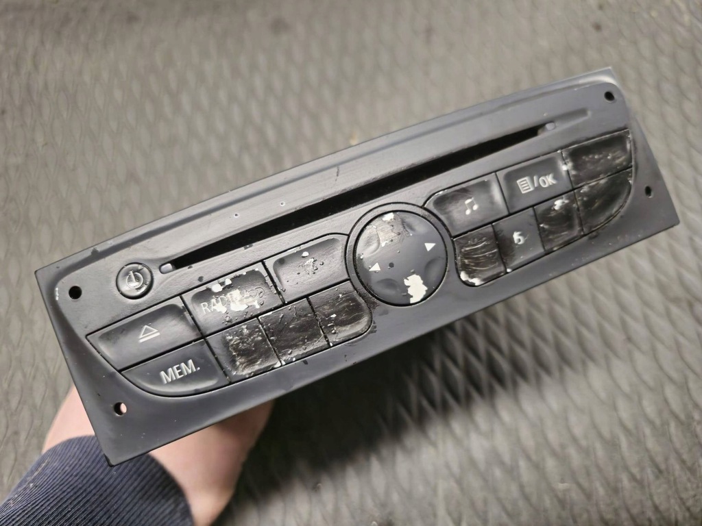 фото №3, Радио cd заводской renault clio iii lift 281150038r
