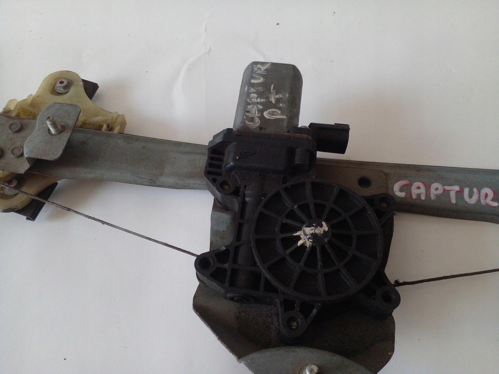 фото №4, Подъемник стекло правый задняя renault captur 13-19