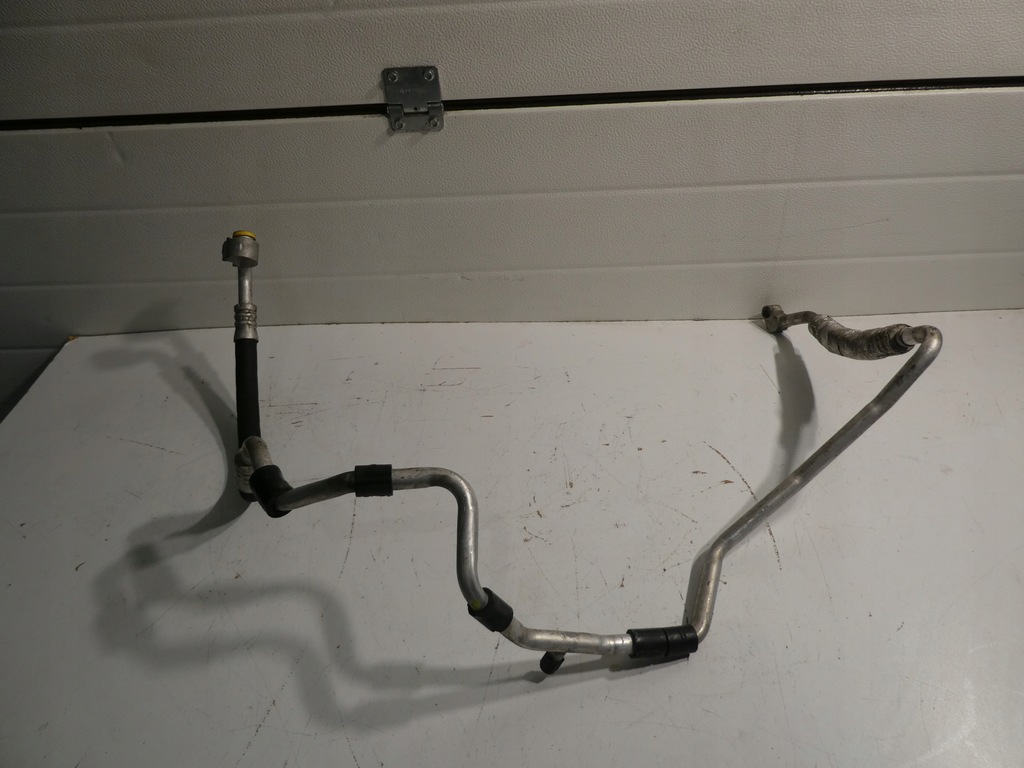 фото №1, Шланг кондиционера vw golf v 1k0820743am