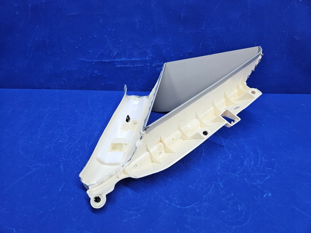 фото №7, Audi a6 c7 4g sedan обшивка защита стойка правая задняя правый задняя 4g5867288