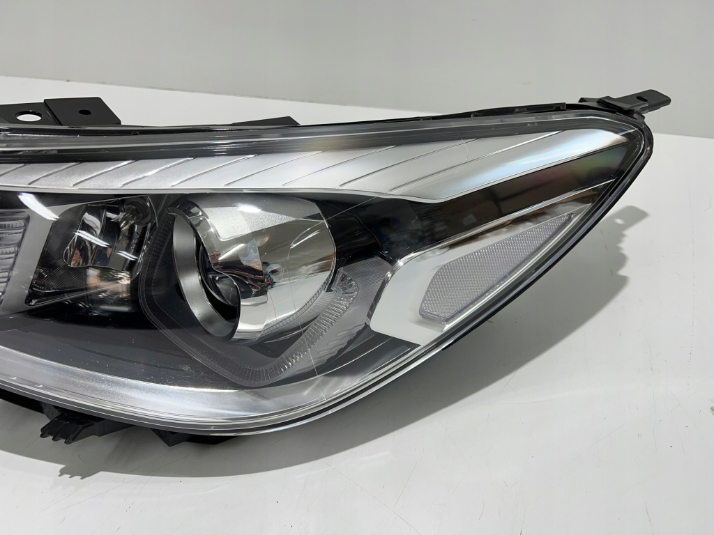 фото №3, Лампа ліва kia rio v 5