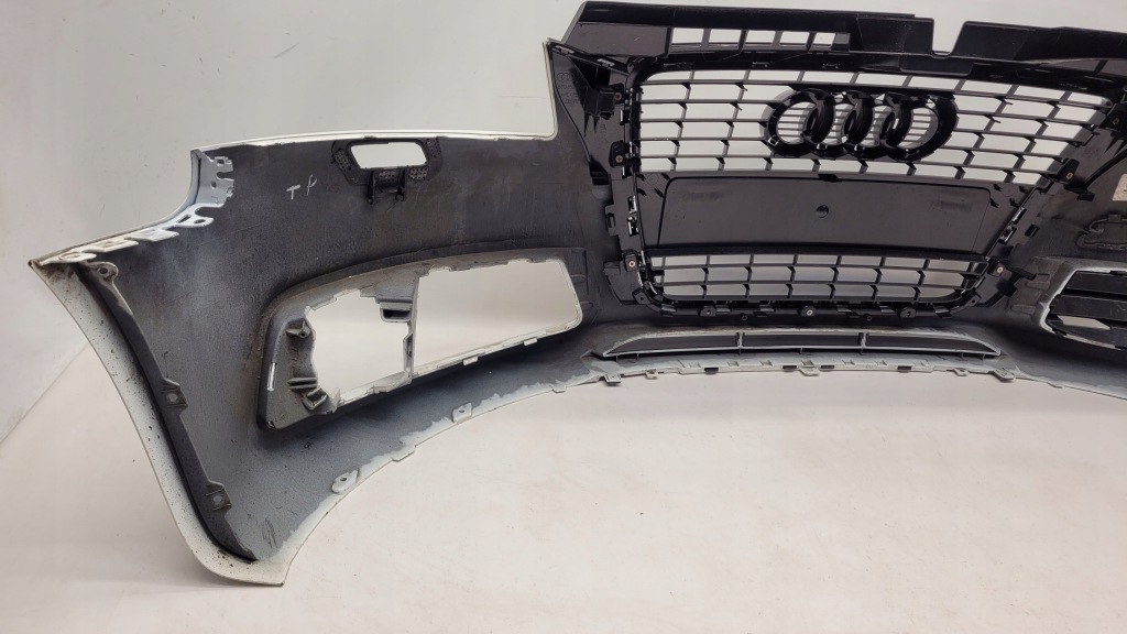 Audi a3 s-line 8p0 08r- бампер оригінал Київ