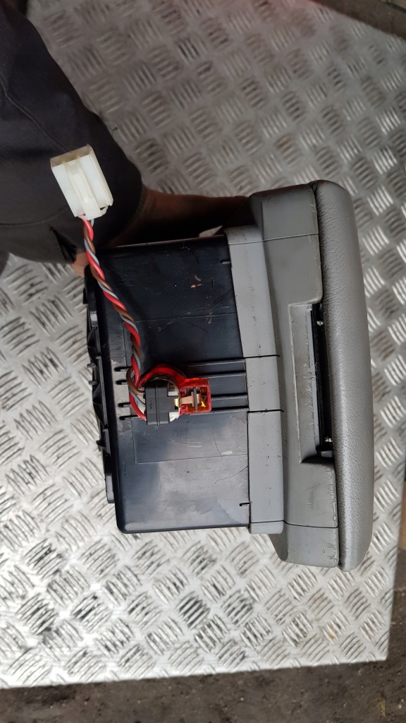 Phaeton підлокітник шкіряний 3d0864101af Київ