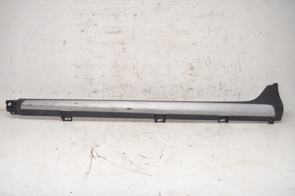 фото №1, Ford fiesta mk8 lift накладка порог левая