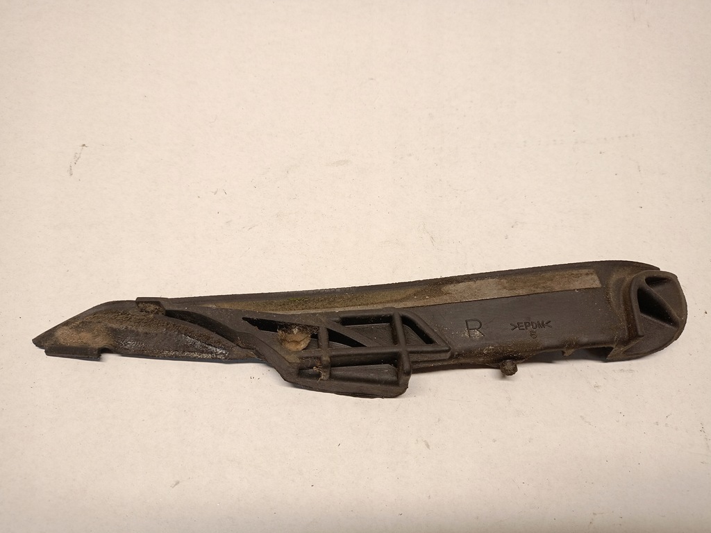 фото №4, Наконечник захист жабо права toyota prius ii