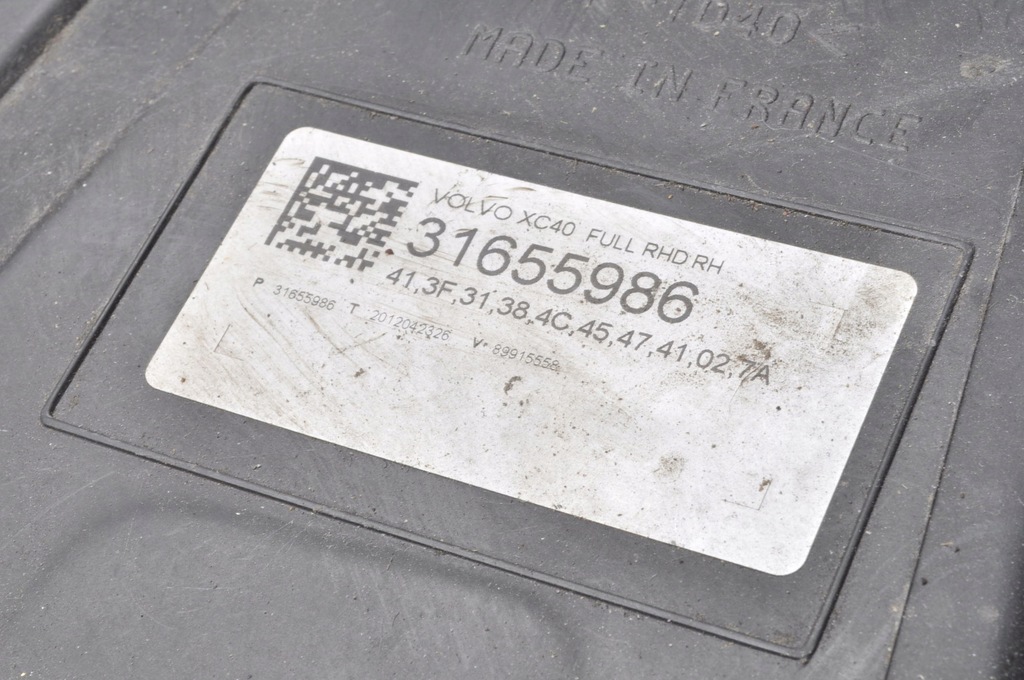 фото №16, Volvo xc40 2018- лампа правая передняя правый перед uk31655986