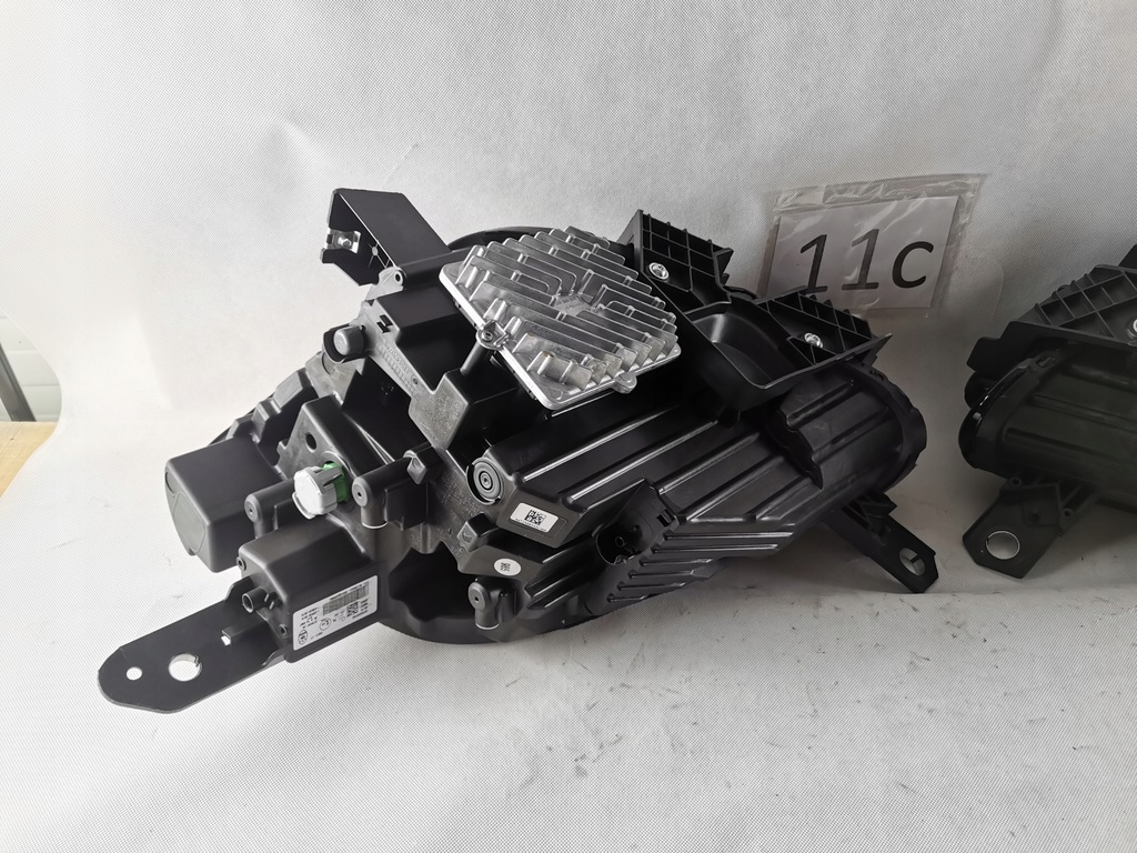 фото №11, Alfa romeo grecale full led левый правый фара лампа