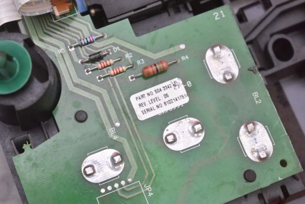 фото №9, Лампа освещение салона перед 30669622 volvo xc90 1 i 06-14