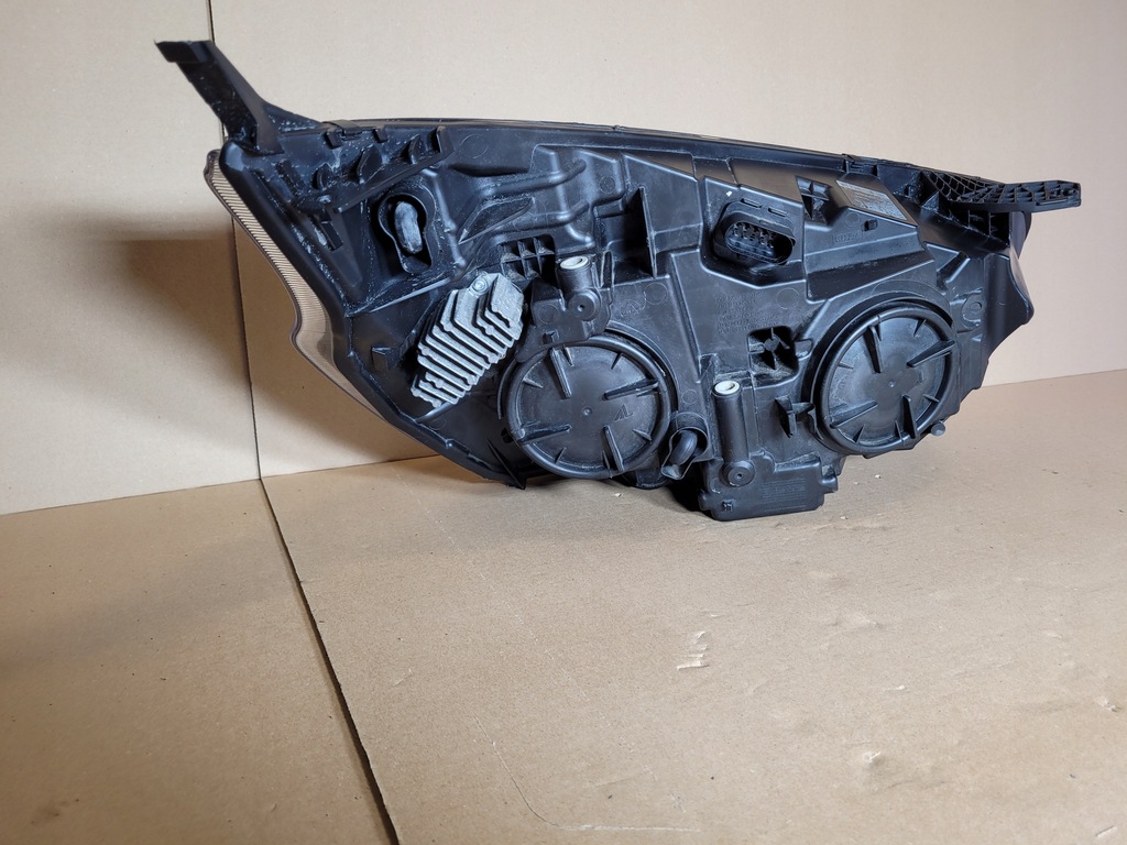 фото №11, Ford transit custom lift 17r- лампа левая передняя