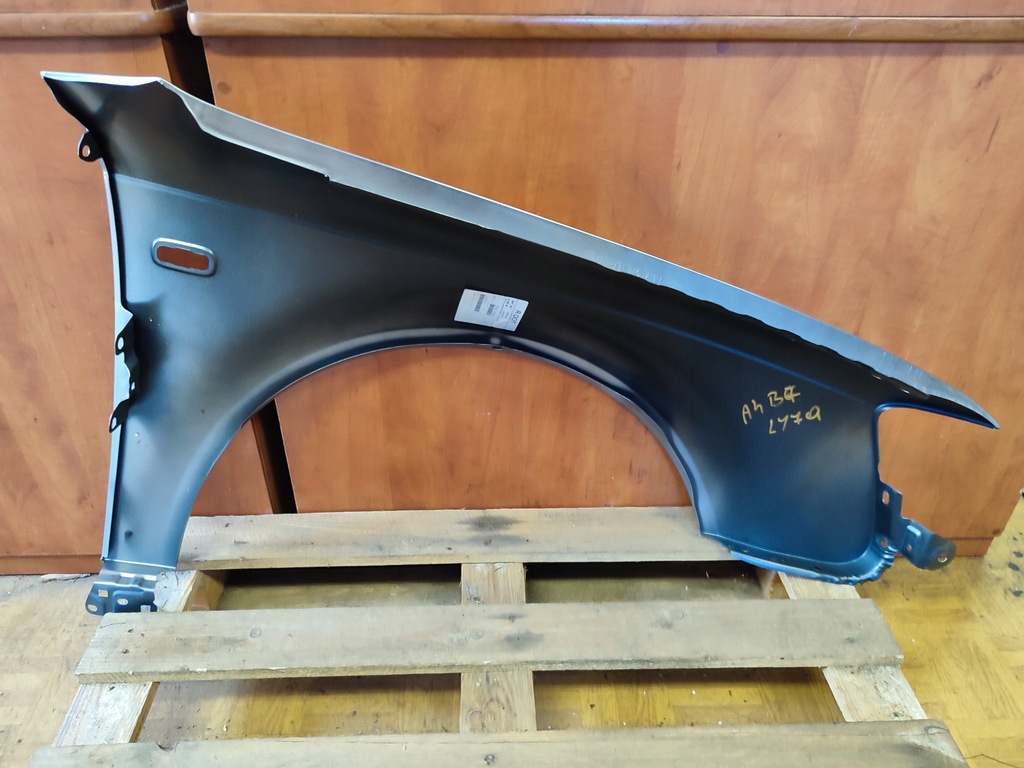фото №8, Крила лівий перед audi a4 b7 ly7q