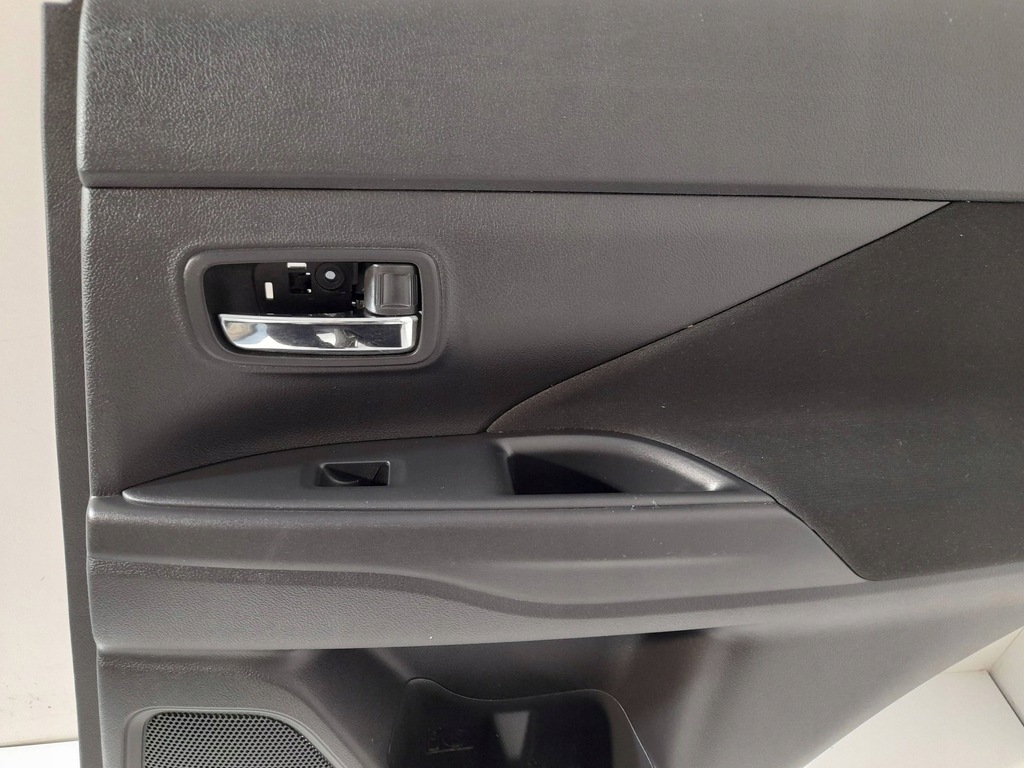 фото №9, Mitsubishi outlander iii обшивка двері задній правий k04-4amc-g4b45x et133