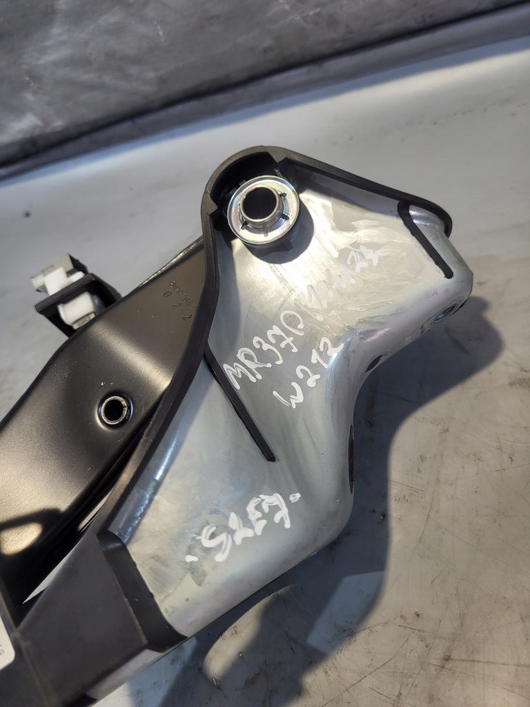 фото №5, Педаль тормоза оригинальный номер a2042902001 mercedes w212 10r. eu