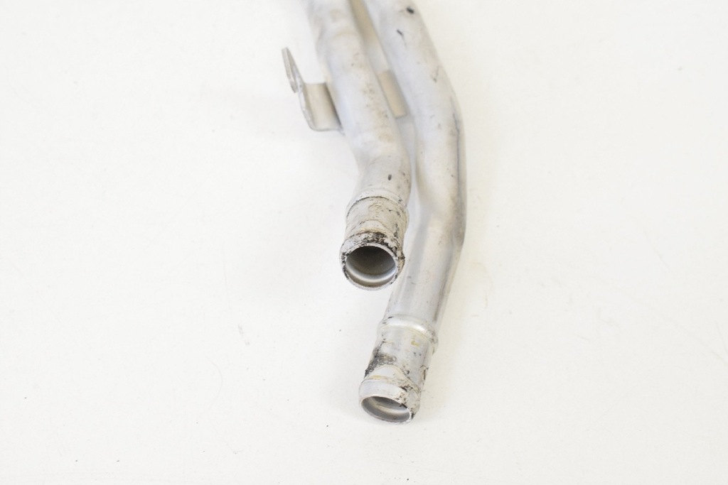 фото №5, Mercedes v220d w447 2015 rhd шланг трубка жидкость охлаждающий