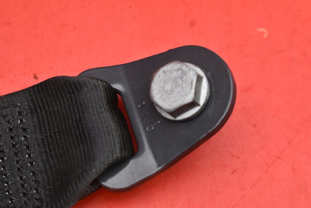 Pas безпеки правий перед натягувач 0611070 citroen c-elysee 2 ii 12-17 Оригінал