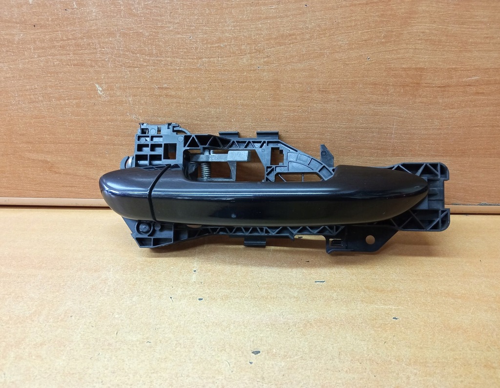 фото №1, Ручка правая задняя наружная vw passat b7 lc9x