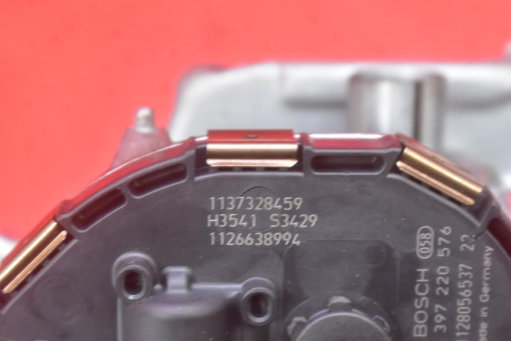 фото №13, Механизм моторчик дворник перед левый eu 9671062180 peugeot 3008 1 i