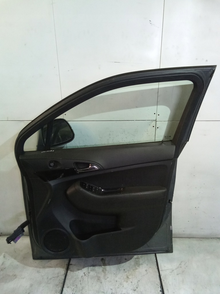 фото №8, I147 дверь правый перед chevrolet orlando szary