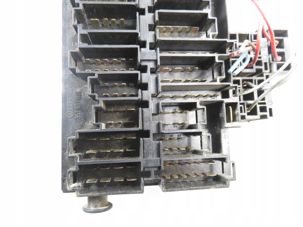 фото №8, Коробка запобіжників vw transporter t4