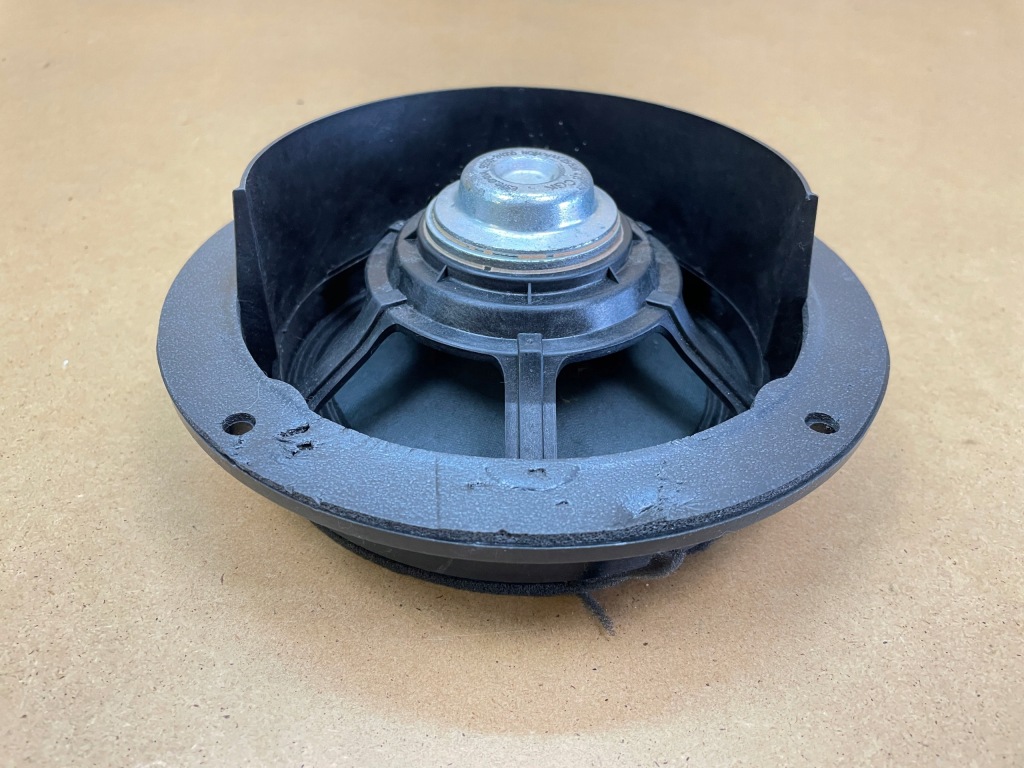 фото №4, Hyundai i30 i 07- динамик