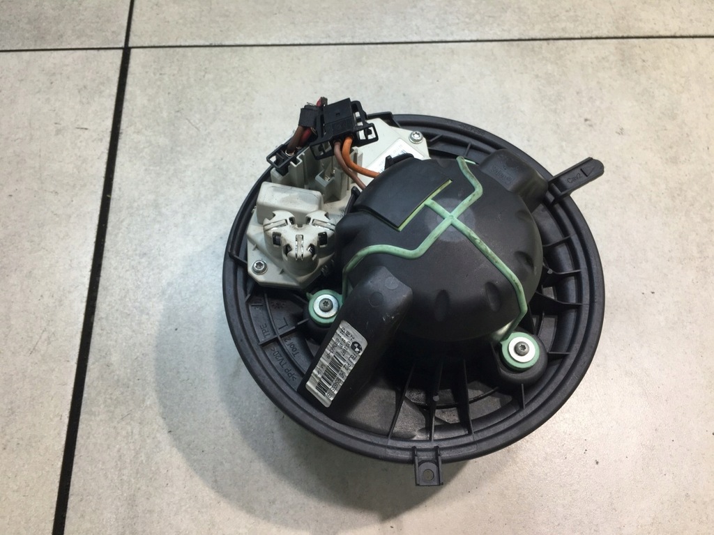 фото №4, Вентилятор воздуходувка bmw 3 e92 6933663 985465s