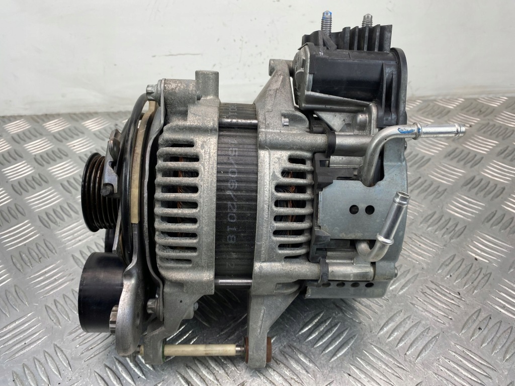 Купить Mercedes c160 w205 1.5 cgi генератор a2649062200