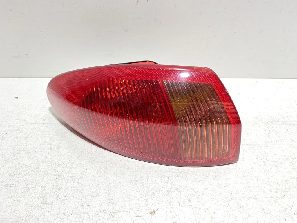 фото №1, Alfa romeo 147 2003 задня сторона ліва лампи задні