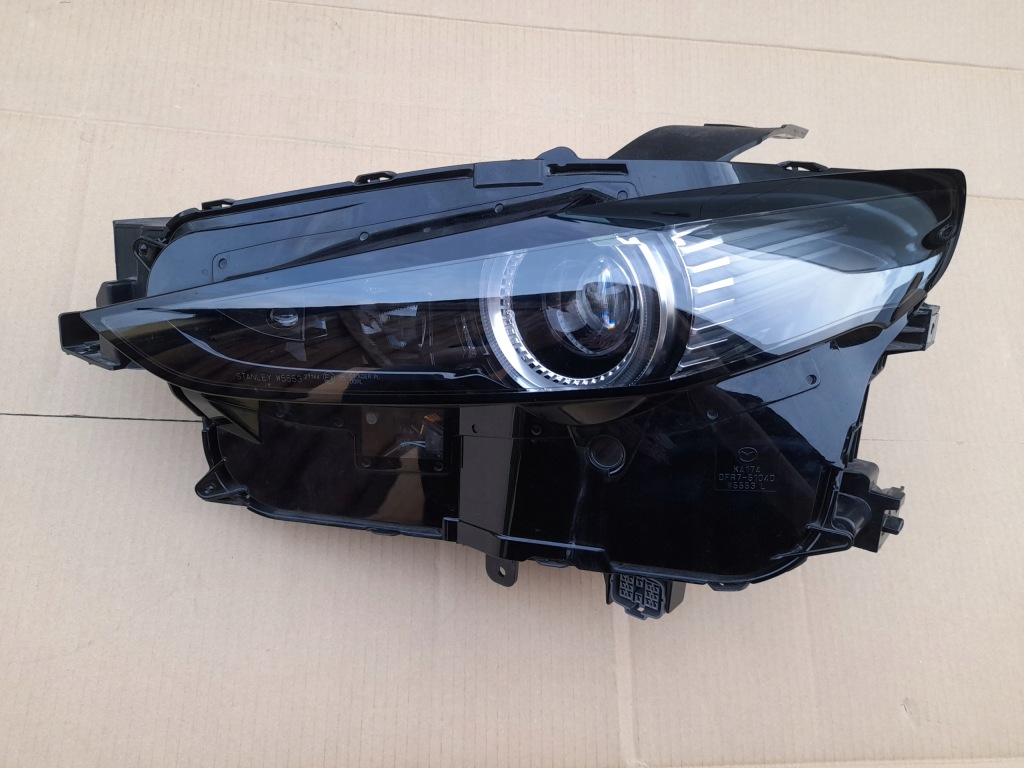 Купить Фара левая mazda cx30 cx-30