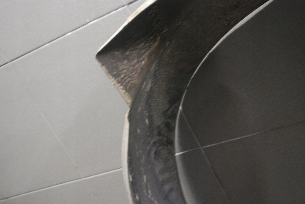 фото №7, Подкрылок левый перед audi a6 c5 2.4 4b0821171b