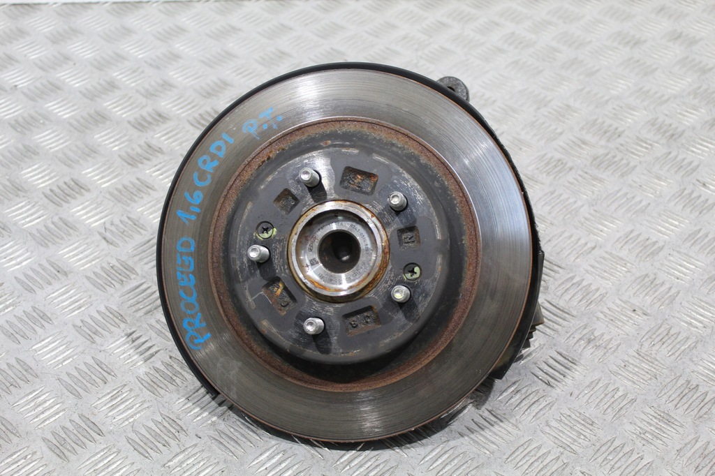 фото №1, Поворотный кулак правый задняя kia proceed pro ceed iii 3