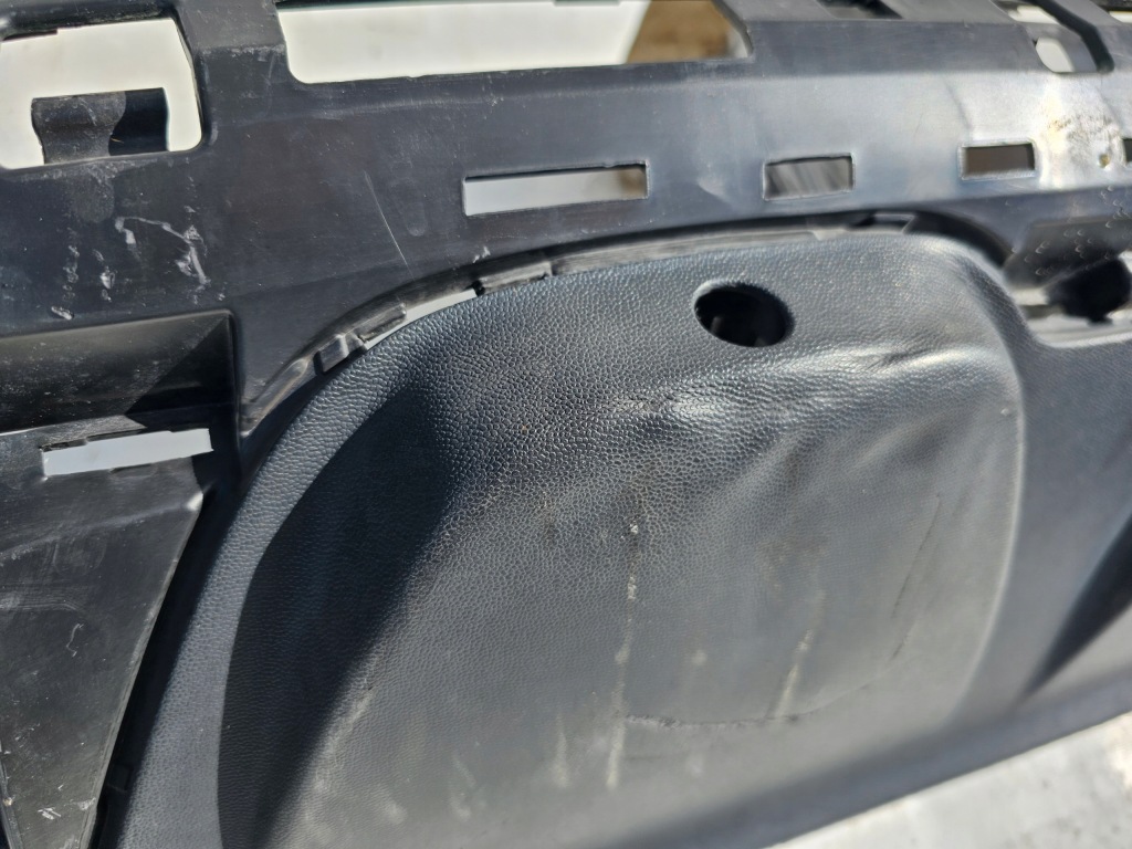 фото №7, Бампер спойлер dół mercedes glc w253 x253 6.3 63 2019 - amg задняя pdc