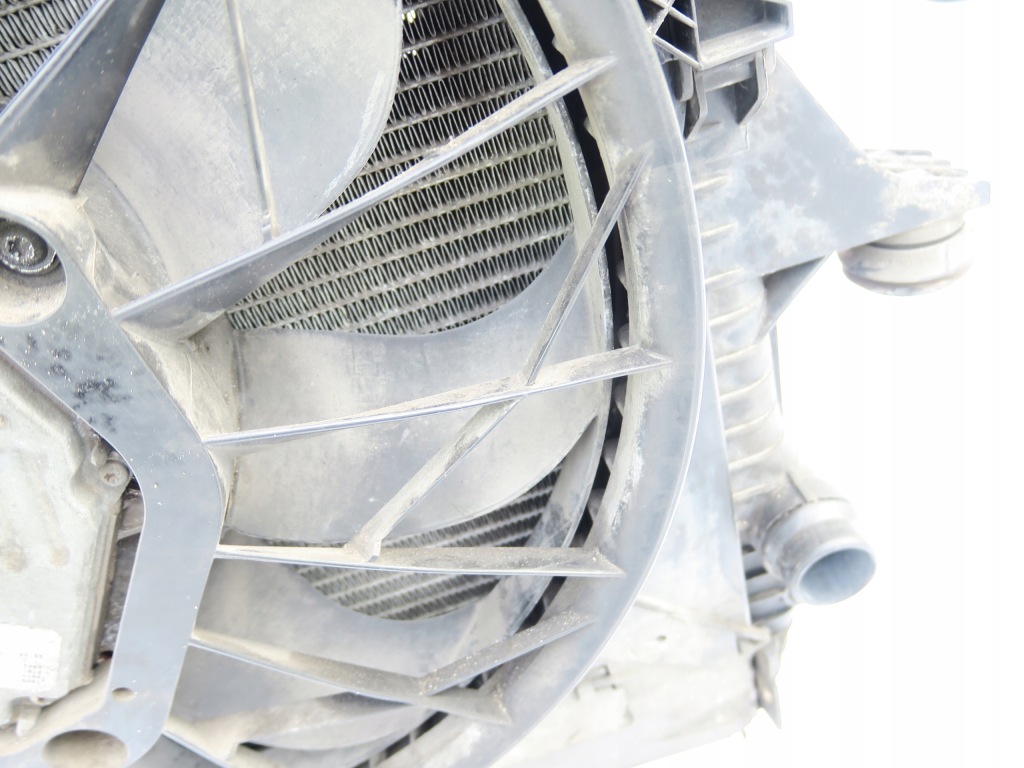 Набор радиатор воды кондиционера 4,5 v8 porsche cayenne 1 1 7l5 02- Цена