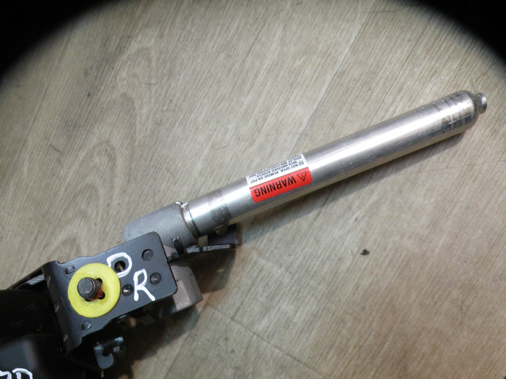 фото №6, Volvo c30 pas безпеки правий перед