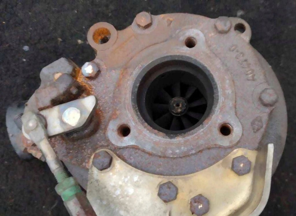 фото №8, Toyota corolla verso ar10 2007 турбина