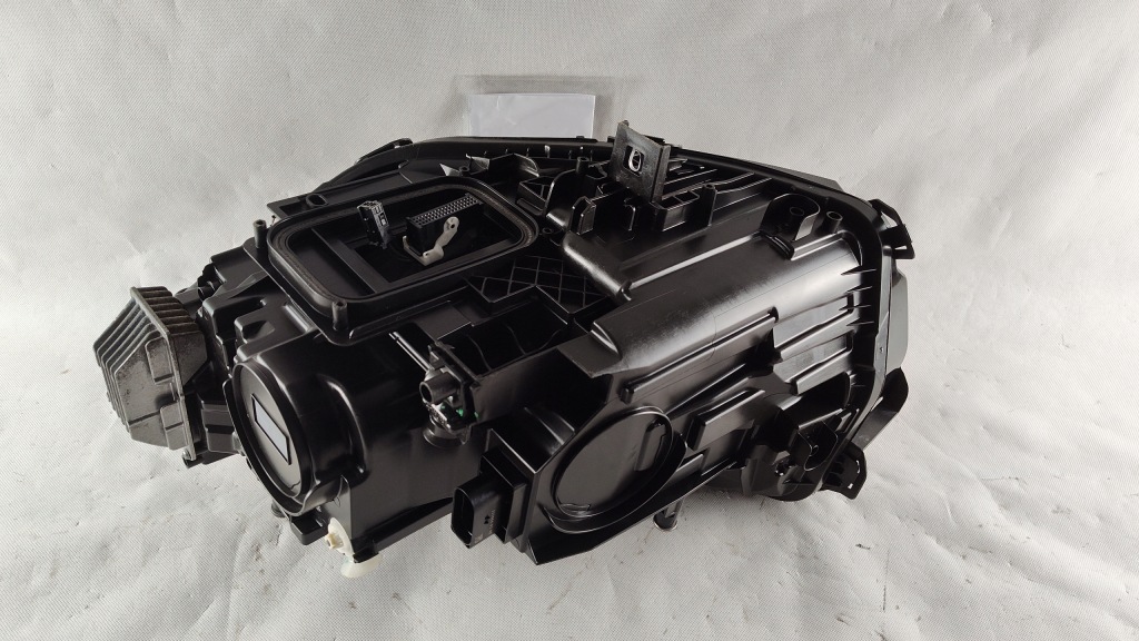 Mercedes eqa eqb 243 w243 full led правий фара лампа права w243 в Україні