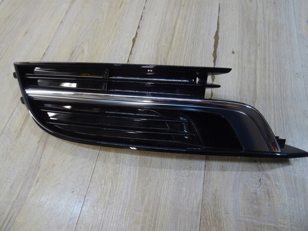 фото №1, Vw passat cc решітка бампера ліва 3c8854661a 3c8