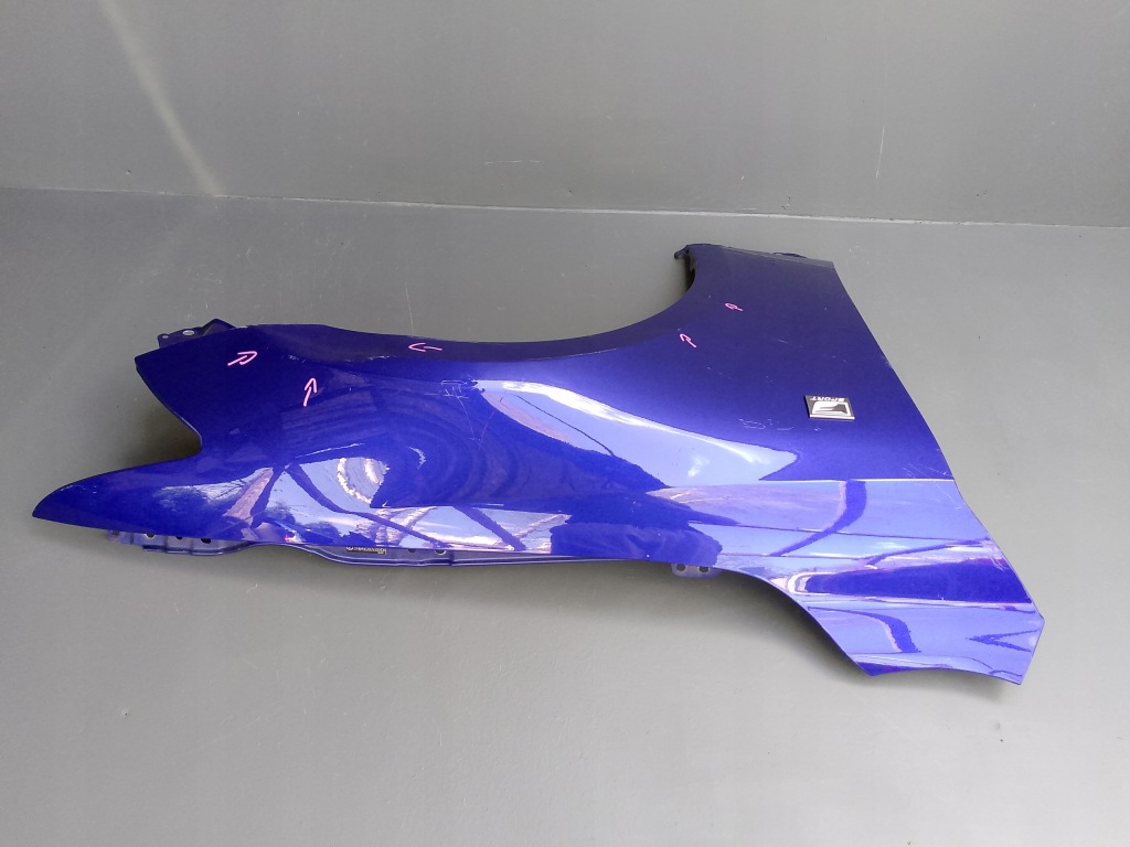 Lexus is 3 3 f-sport 2013- крыло  правый  перед передний ÷ Цена