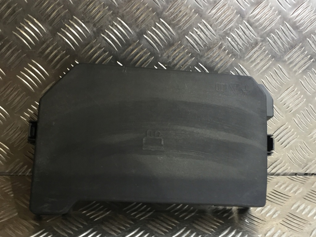 фото №1, Крышка защита предохранителей vw crafter man tge ii 7c