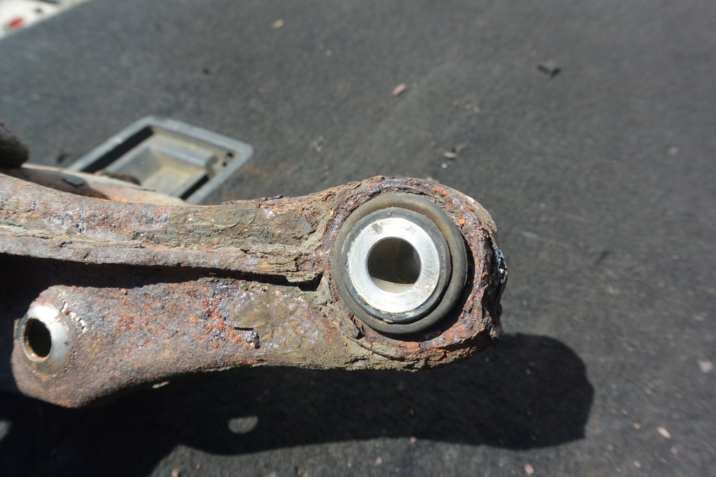 фото №14, Рычаг задняя нижний mercedes w211 e-klasa