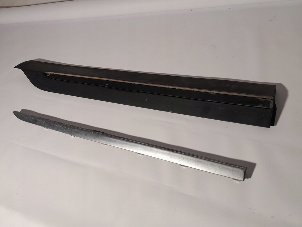 фото №2, Kia carnival 2022 молдинг поріг 87733-r0100