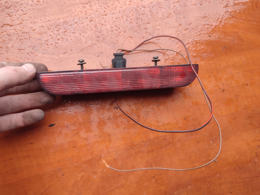 фото №1, Третий свет стоп mitsubishi carisma 0996400