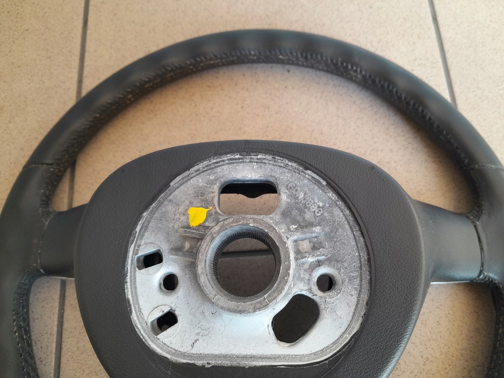 фото №9, Porsche 911 997 2006r воздуховод кожа 99734780403