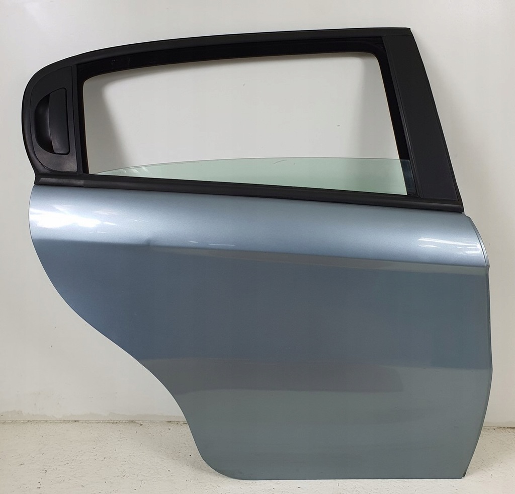 фото №1, Дверь правый задняя 693 alfa romeo 147