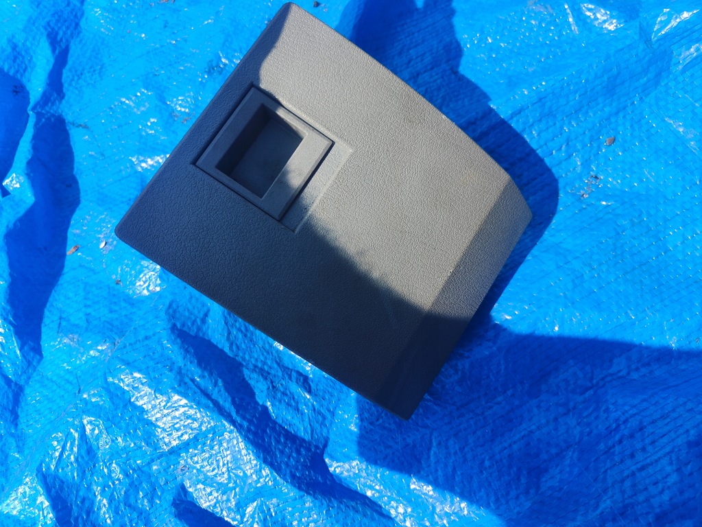 фото №1, Dodge nitro бардачок 1364056